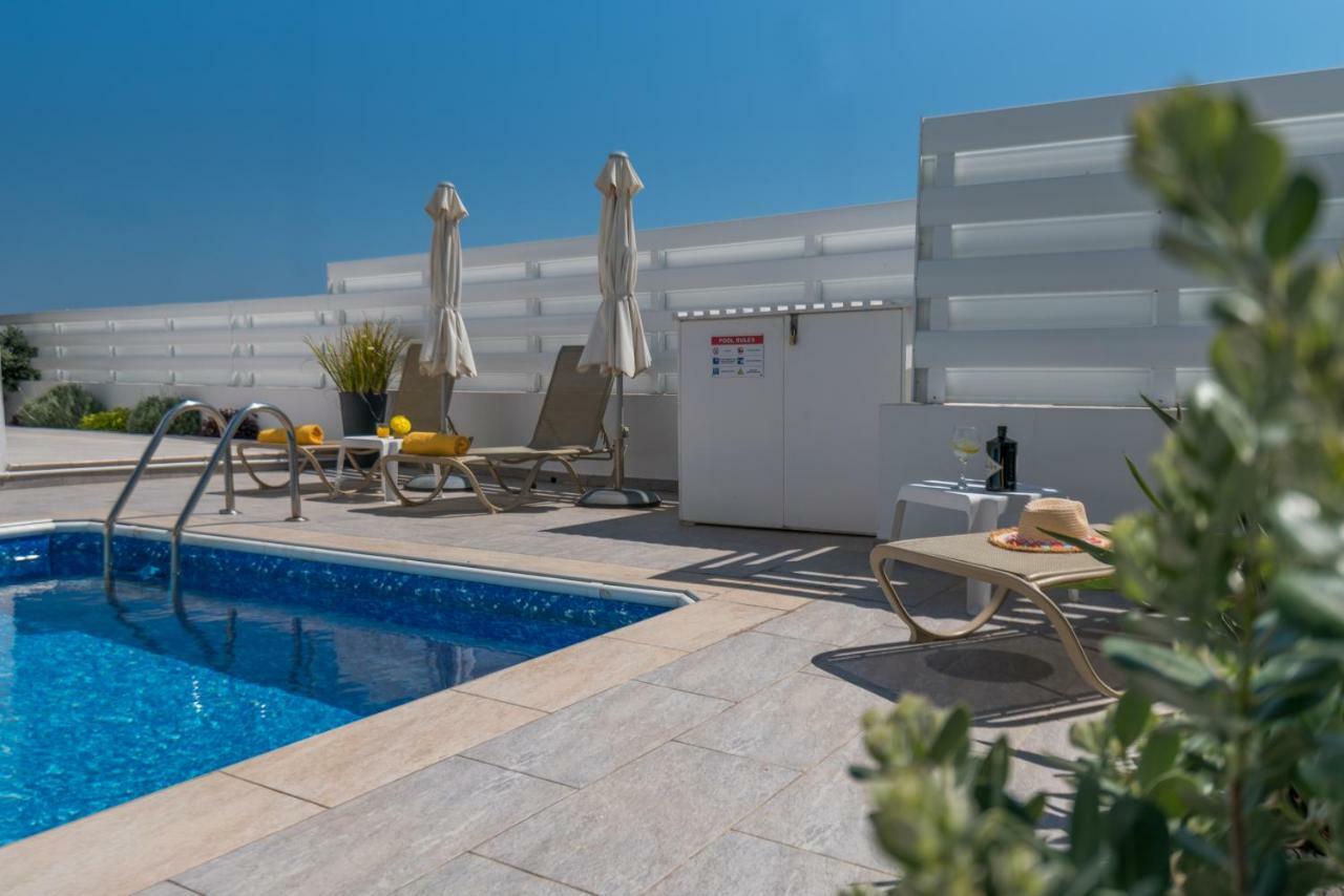 פרוטאראס Narcissos Bay View Villa מראה חיצוני תמונה